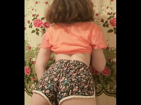 ❤️ Gadis muda seksi menanggalkan celana pendeknya di depan kamera ❤ Video seks di id.storestarbucks.top